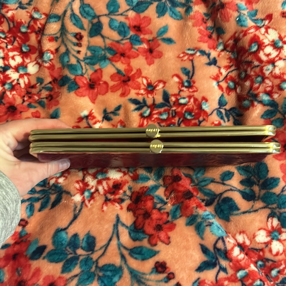 HOBO Lauren Clutch Wallet - Embroidered Plum - Picture 4 of 15